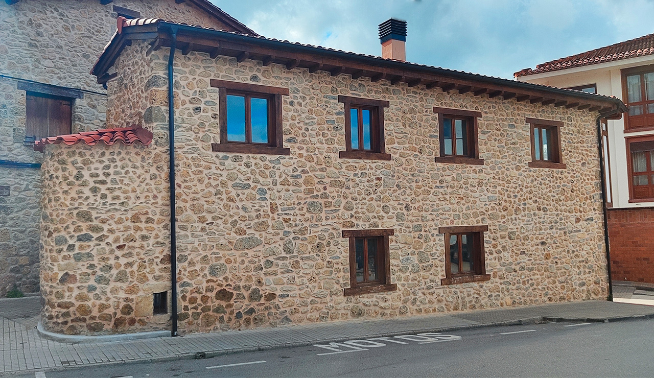 Reforma, rehabilitación y diseño de restaurante en Valle de Mena, Burgos